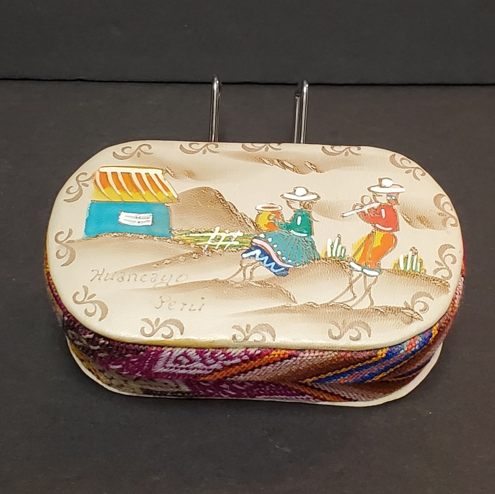 Painted Leather Top Peru Soft Case Box